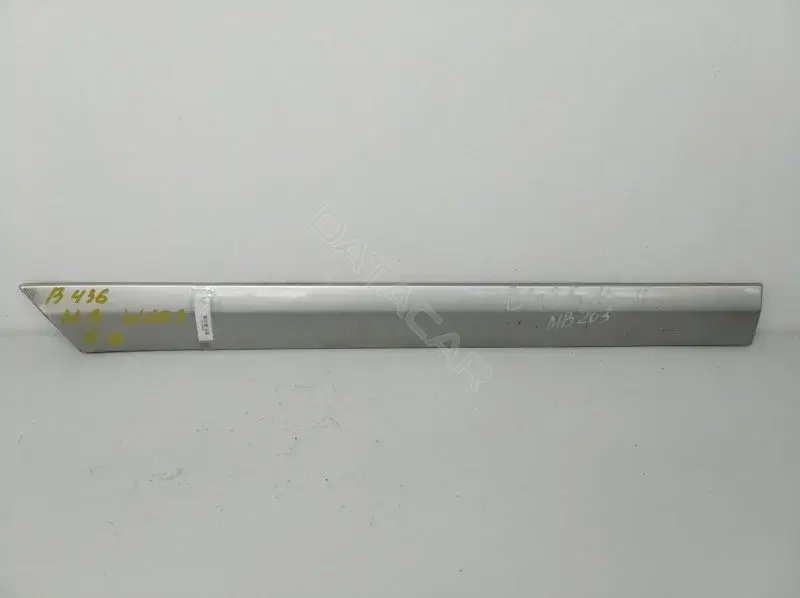 Молдинг двери A2036903062