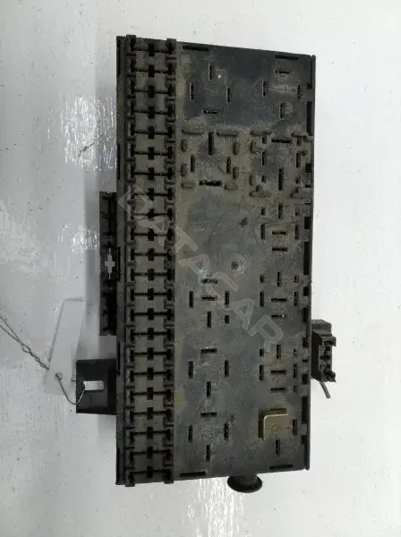 Блок предохранителей 171941813D