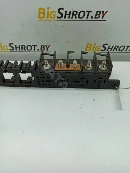 Блок предохранителей 8L0941822A