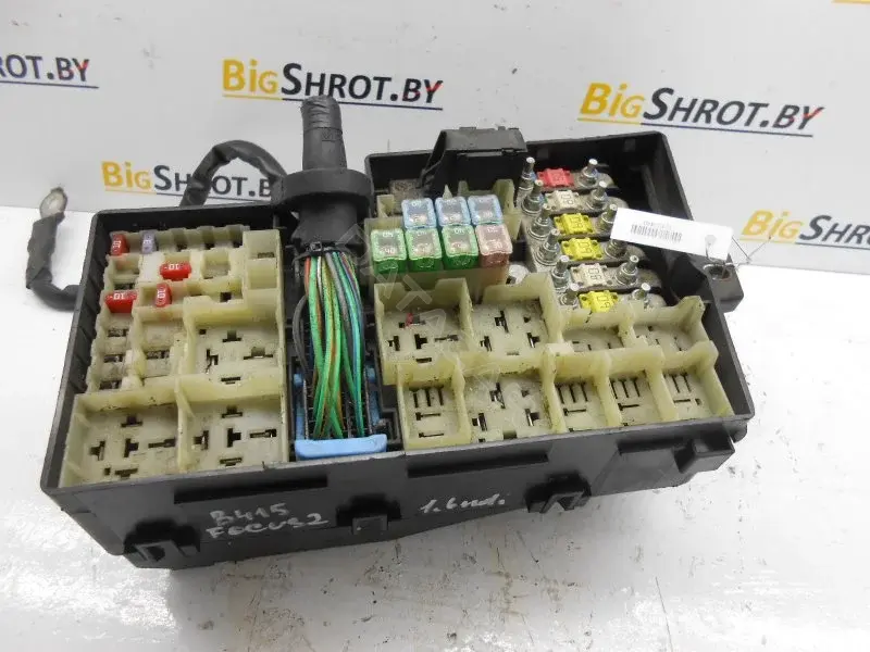Блок предохранителей 3M5T14AO67BC