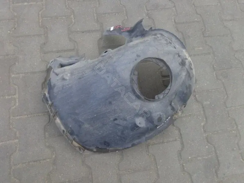 Подкрылок 10104028
