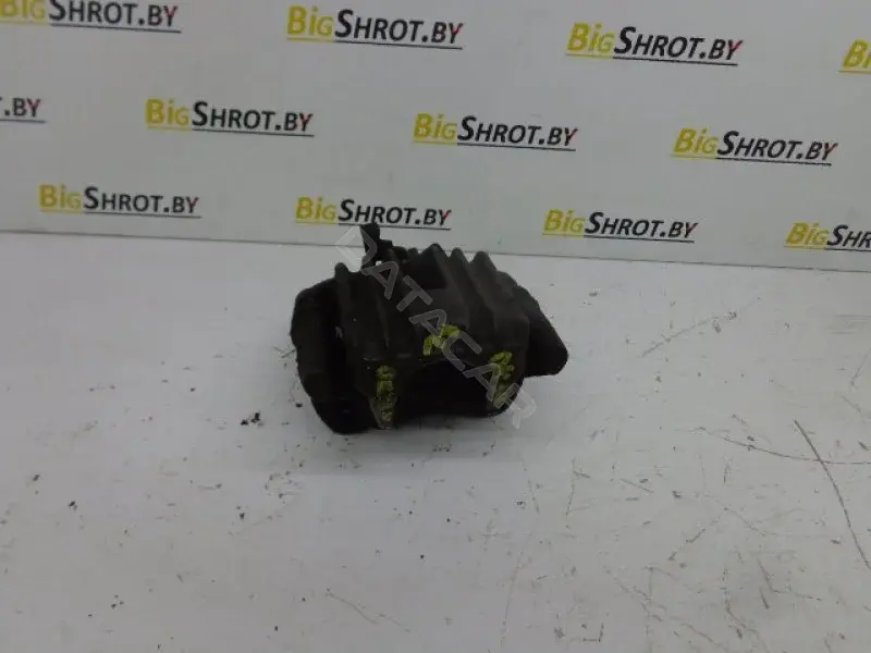 Суппорт тормозной 10103156