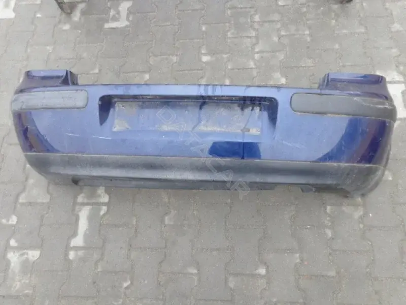 Задний бампер 10099270