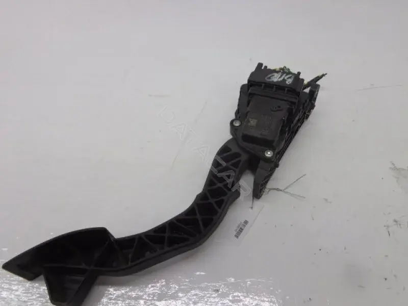 Педаль газа 4M519F836BH