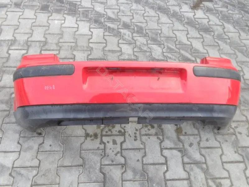 Задний бампер 10097920