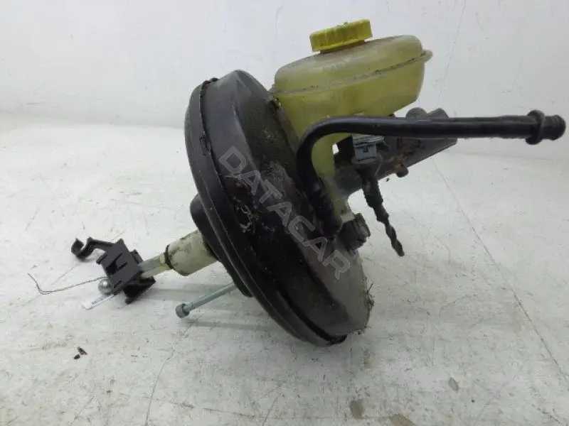 Вакуумный усилитель тормозов 4BO121105
