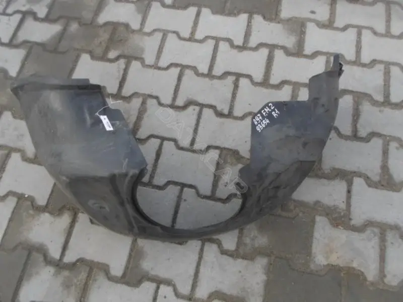 Подкрылок 10093654