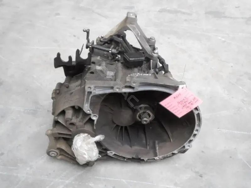 Механическая коробка передач (МКПП) 6M5R7002YA