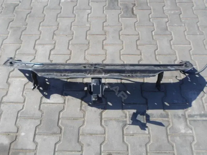 Рамка капота 10092831