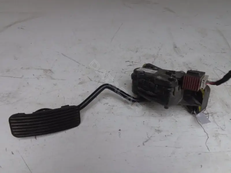 Педаль газа 9158010ВМ