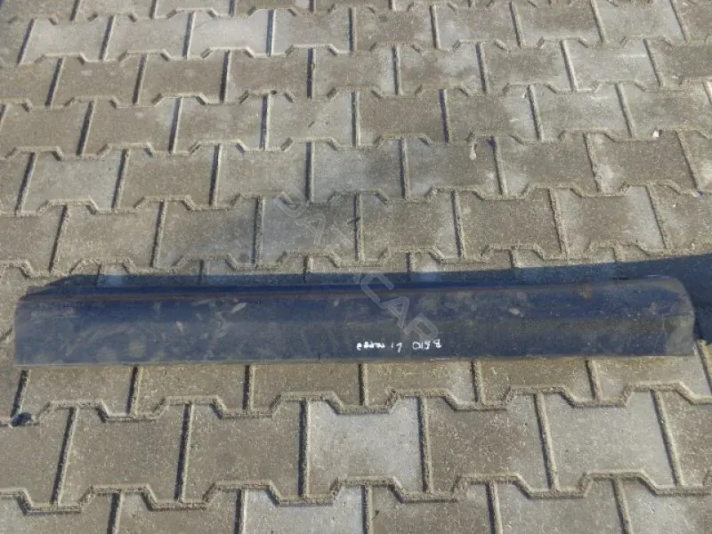 Накладка на порог 10086932