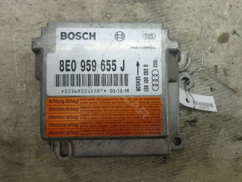 Блок управления подушками безопасности 8EO959655J