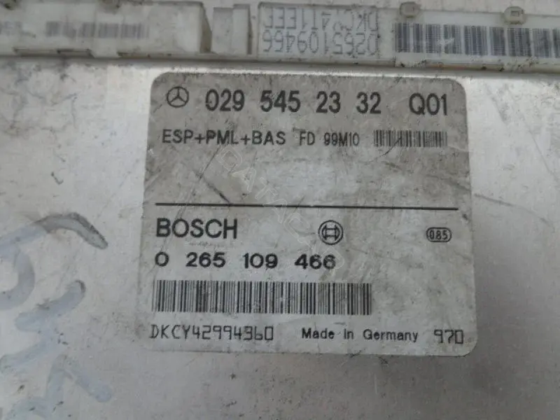 Блок управления двигателем 0295452332QO