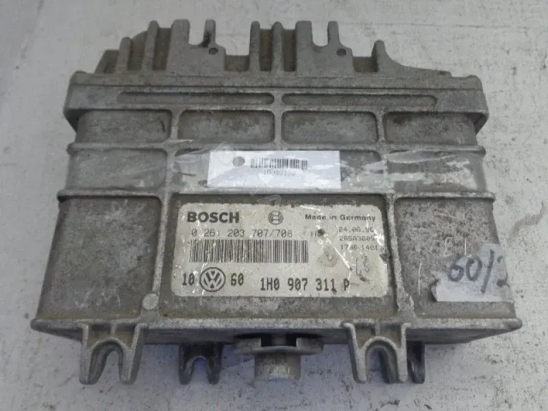 Блок управления двигателем 1HO907311P