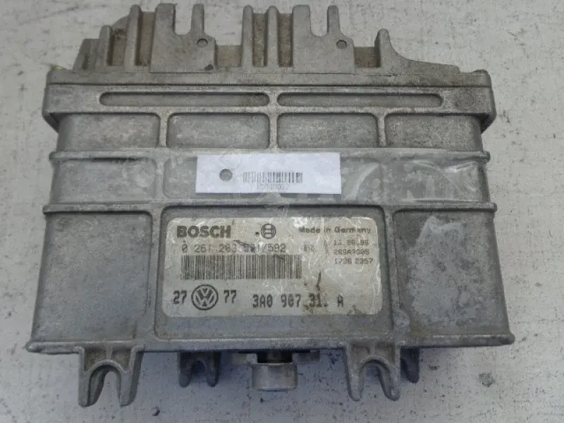 Блок управления двигателем 3AO907311A