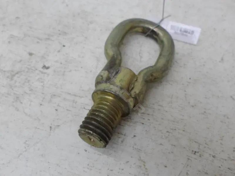Крюк буксировочный ВК013