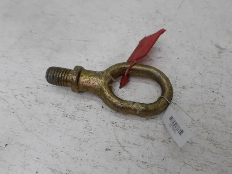 Крюк буксировочный ВК013