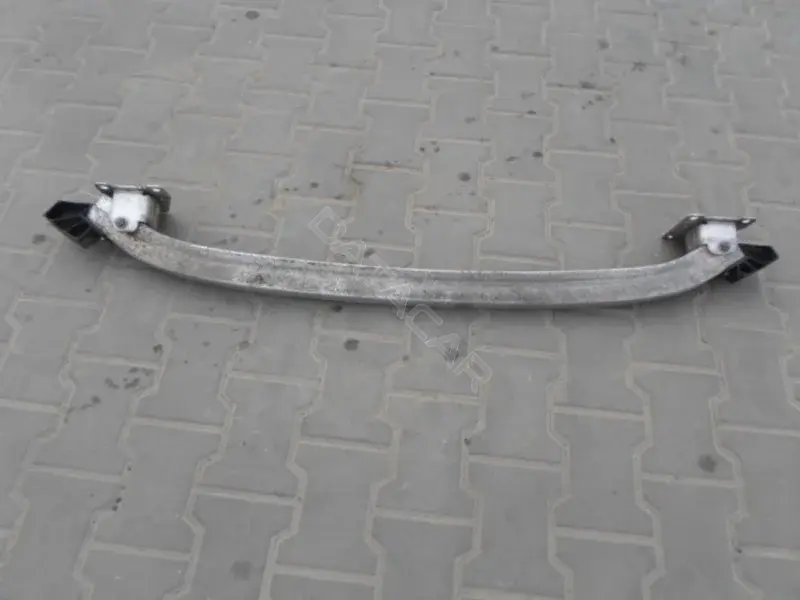Усилитель бампера 10079141