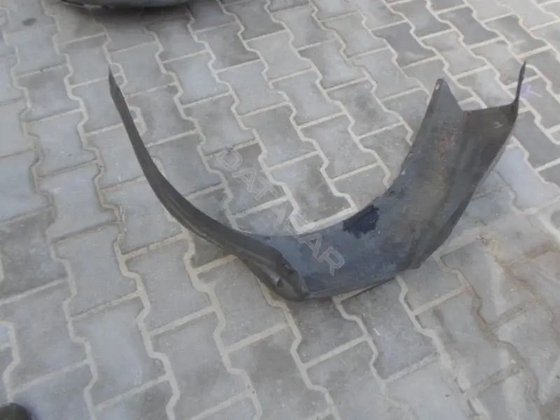Подкрылок 357809962