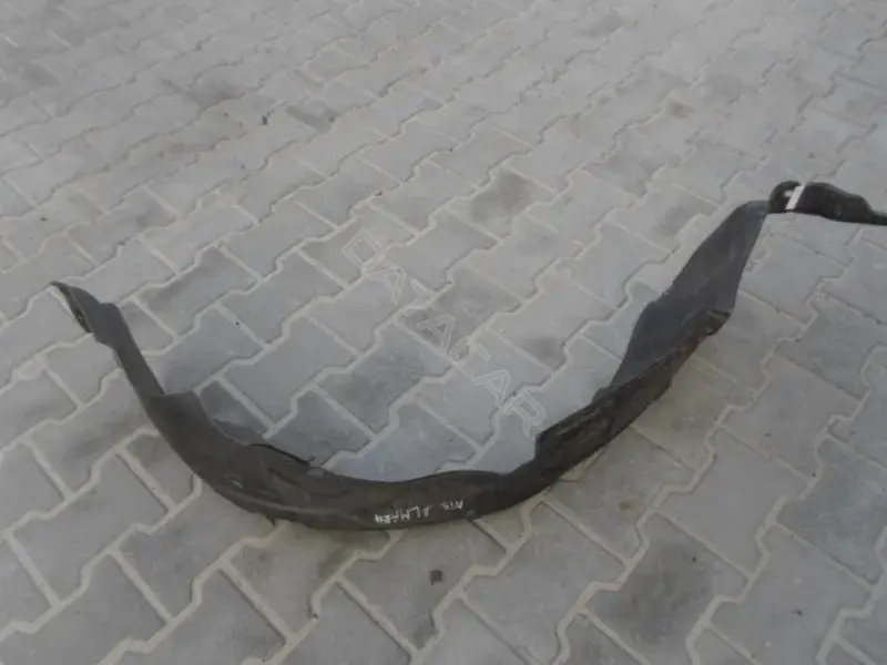 Подкрылок GA7B