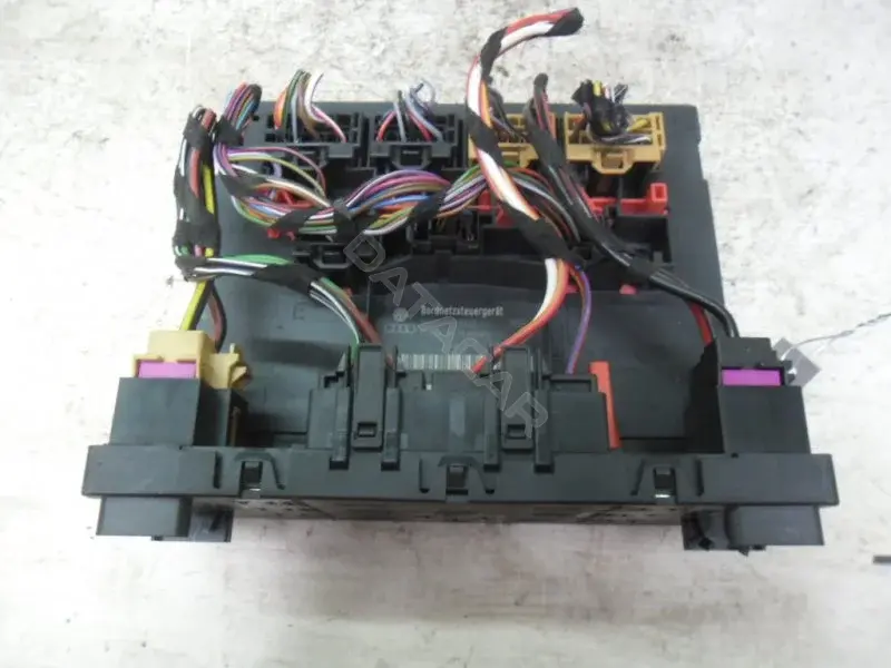 Блок управления BCM 3СО937049Е