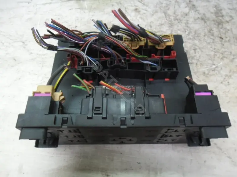 Блок управления BCM 3СО937049D