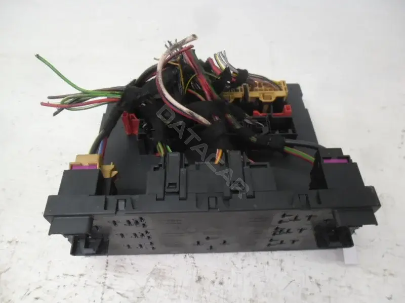 Блок управления BCM 3СО937049AН