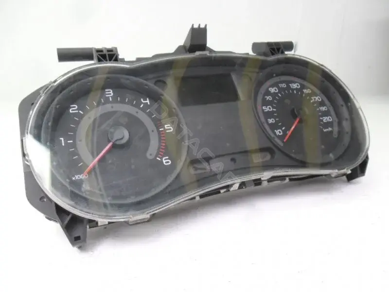 Панель приборов 8200582702К