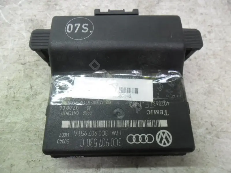 Блок комфорта 3CO907530C