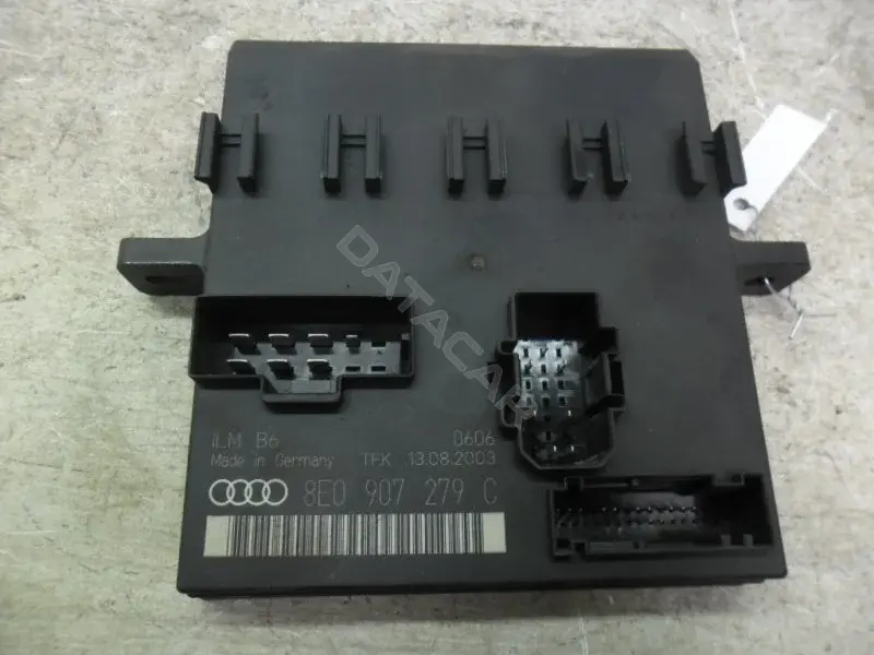 Блок управления BCM 4EO907279C