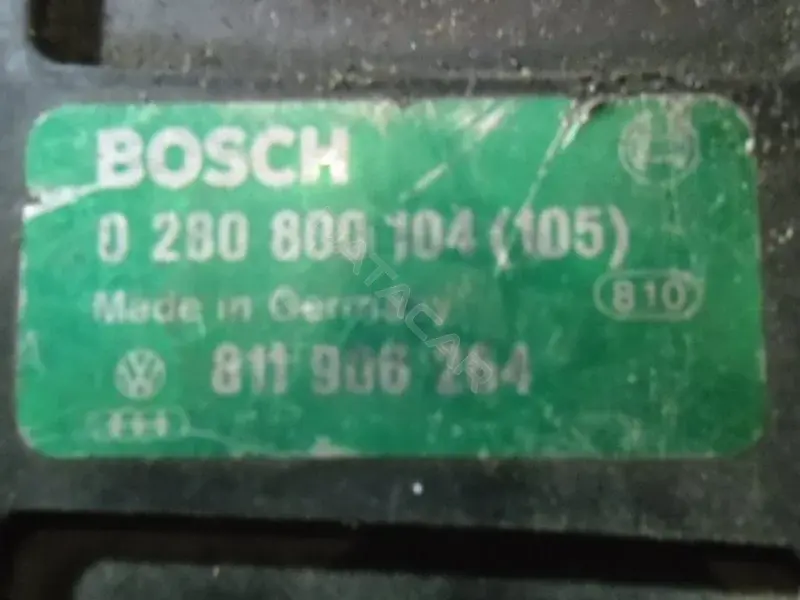 Блок управления двигателем 10057447