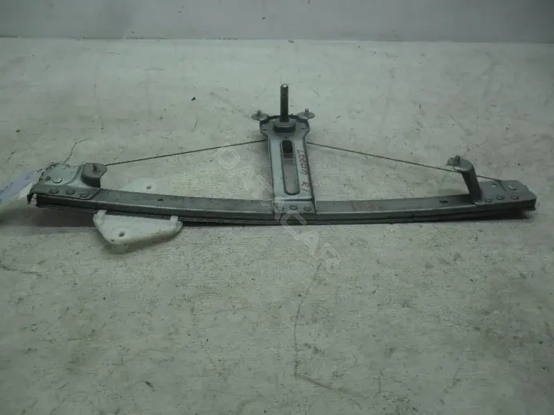 Стеклоподъемник 10051632