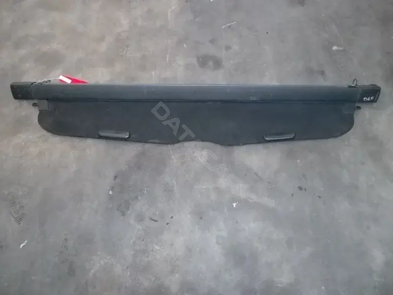 Шторка багажника 10046996