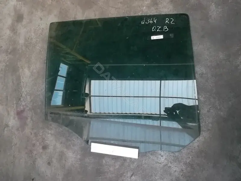 Стекло двери 10045500