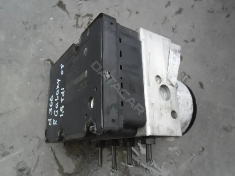 Блок управления АБС 7M3907379D