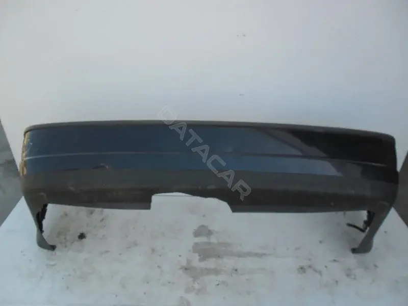 Задний бампер 10023688
