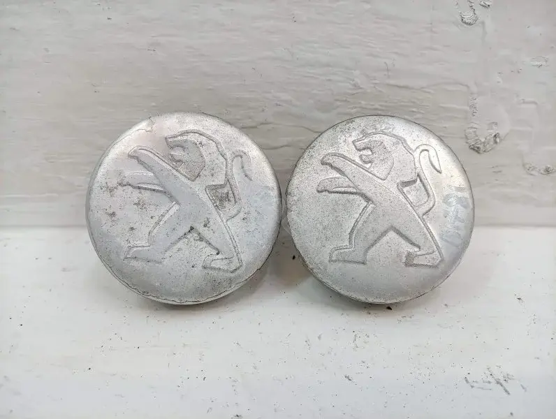 Колпачок литого диска 9672558477