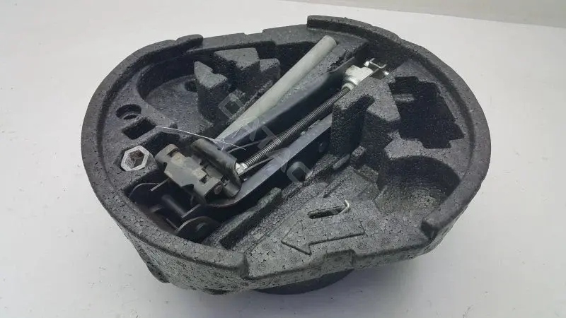 Домкраты 10387925