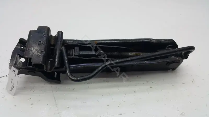 Домкраты 8V2117080AC