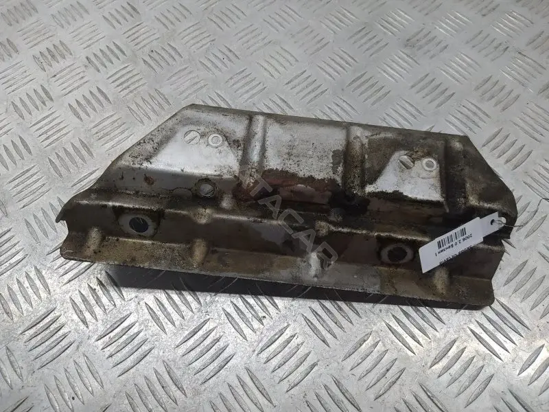 Тепловой экран глушителя 06F129597C