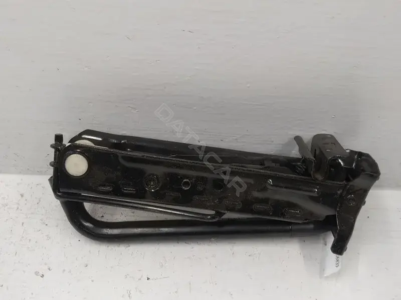 Домкраты 2S6117080AC