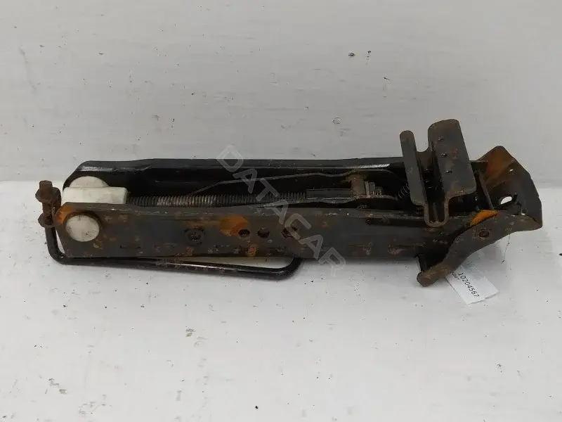 Домкраты 2S6117080AC