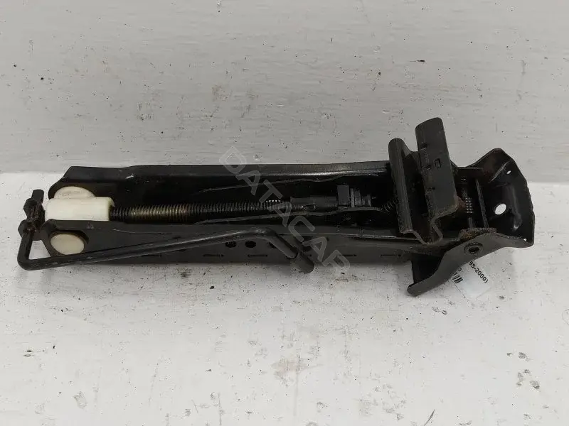 Домкраты 2S6117080AC
