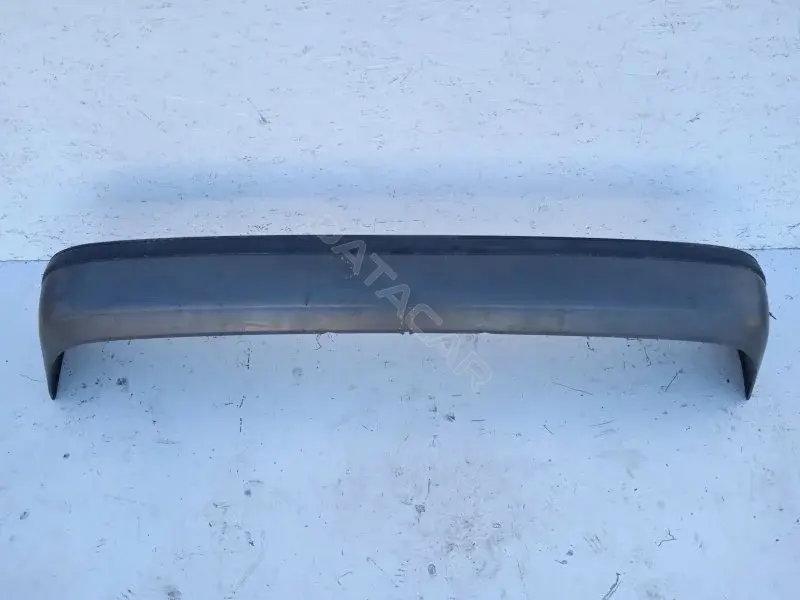 Задний бампер 10168010