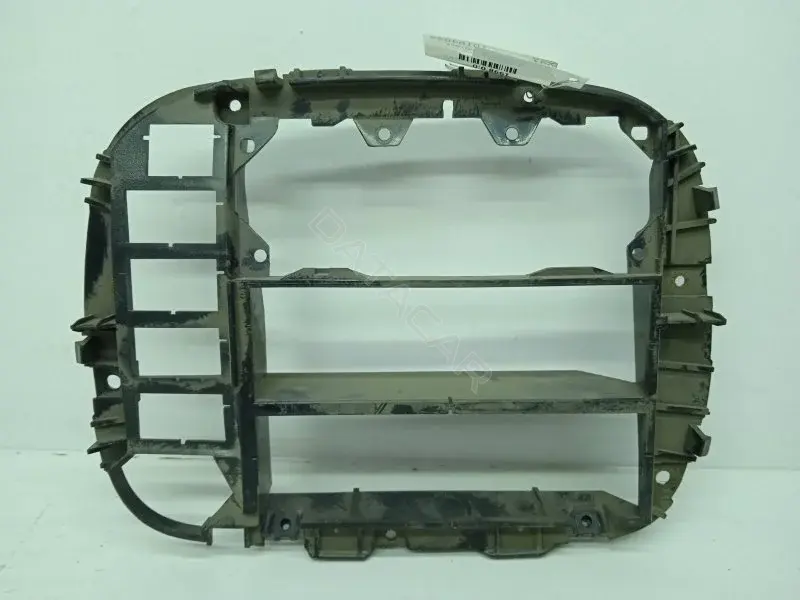 Рамка под магнитолу 7M0858089