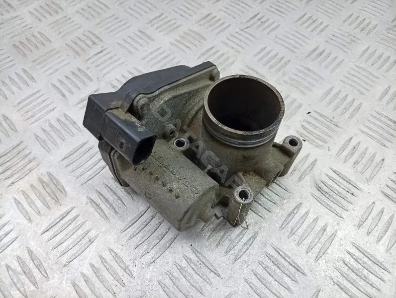 Дроссельная заслонка 03C133062B