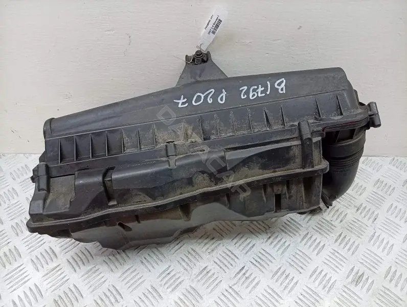 Корпус воздушного фильтра V753482280