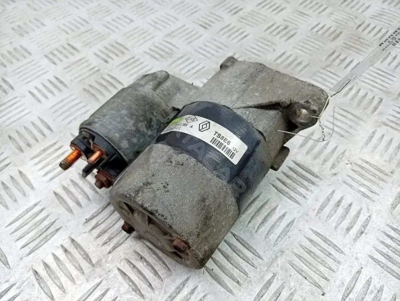 Стартер 8200369521