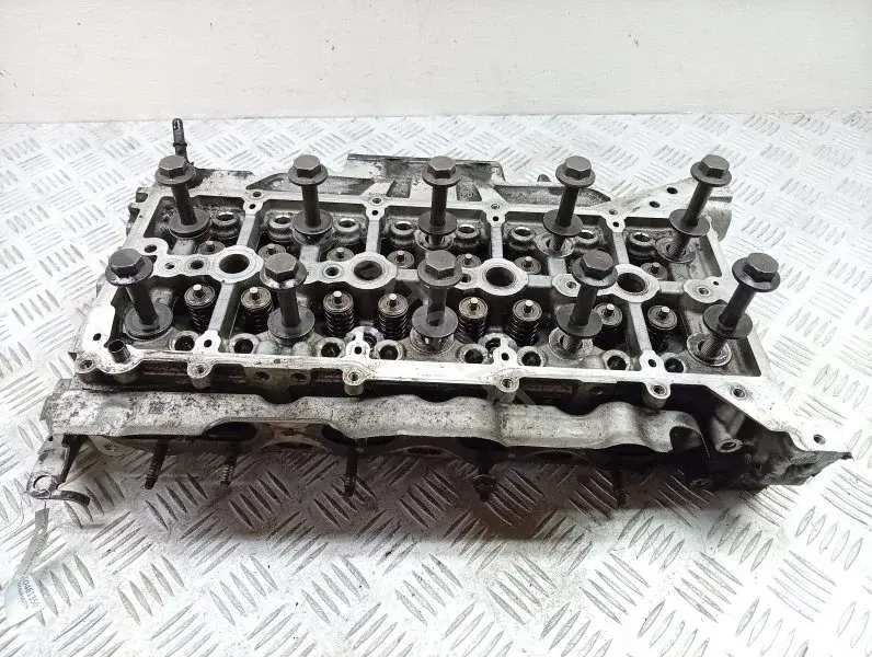 Головка блока цилиндров RFHG9Q6090AB