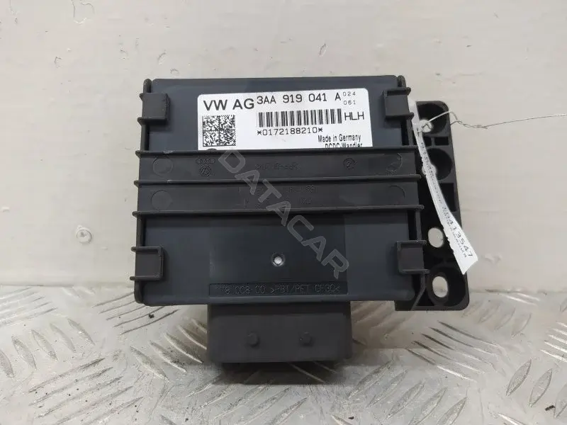 Регулятор напряжения 3AA919041A